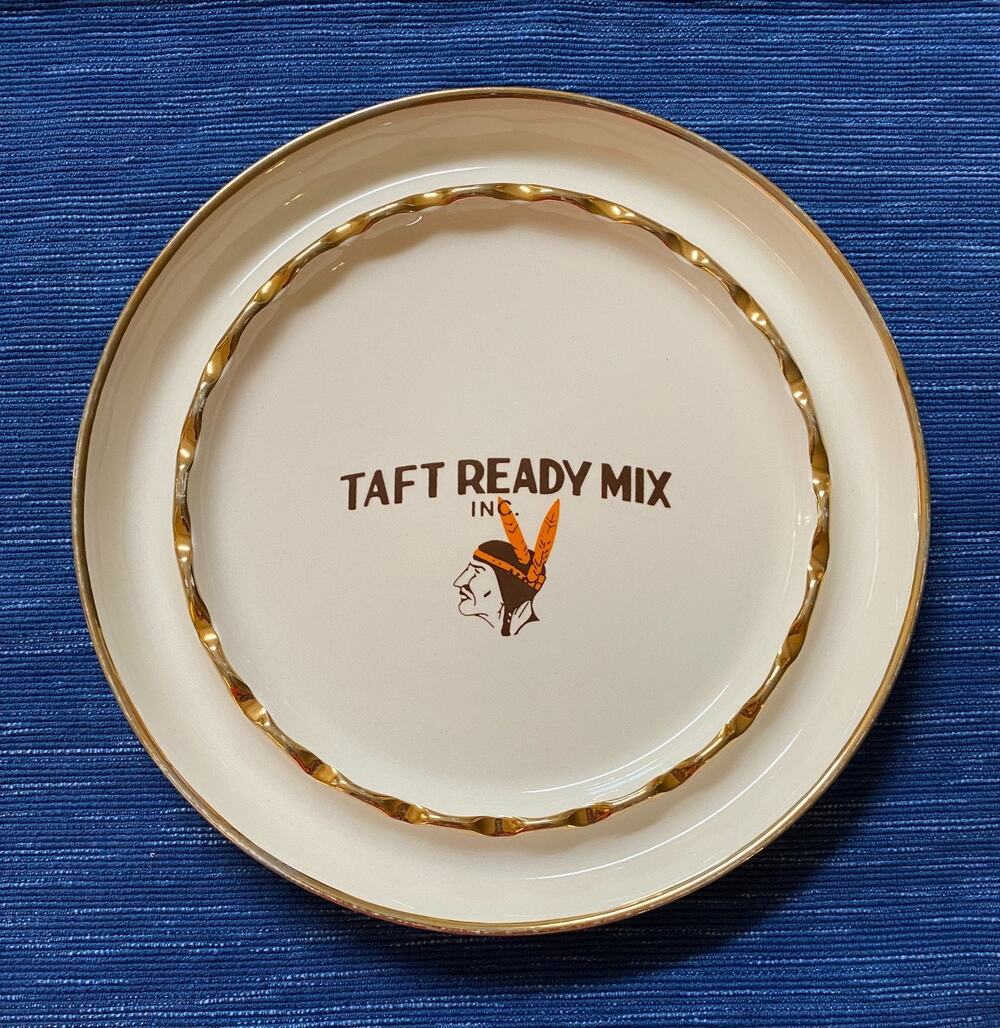 VTG Taft Ready Mix Chief Concrete Advertising Ashtray Change Tray California